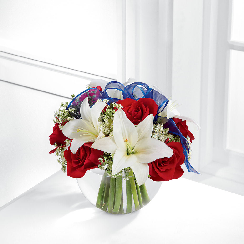 Independence Bouquet – Bella Fleur Sweets And Gifts Inc, Aurora IL