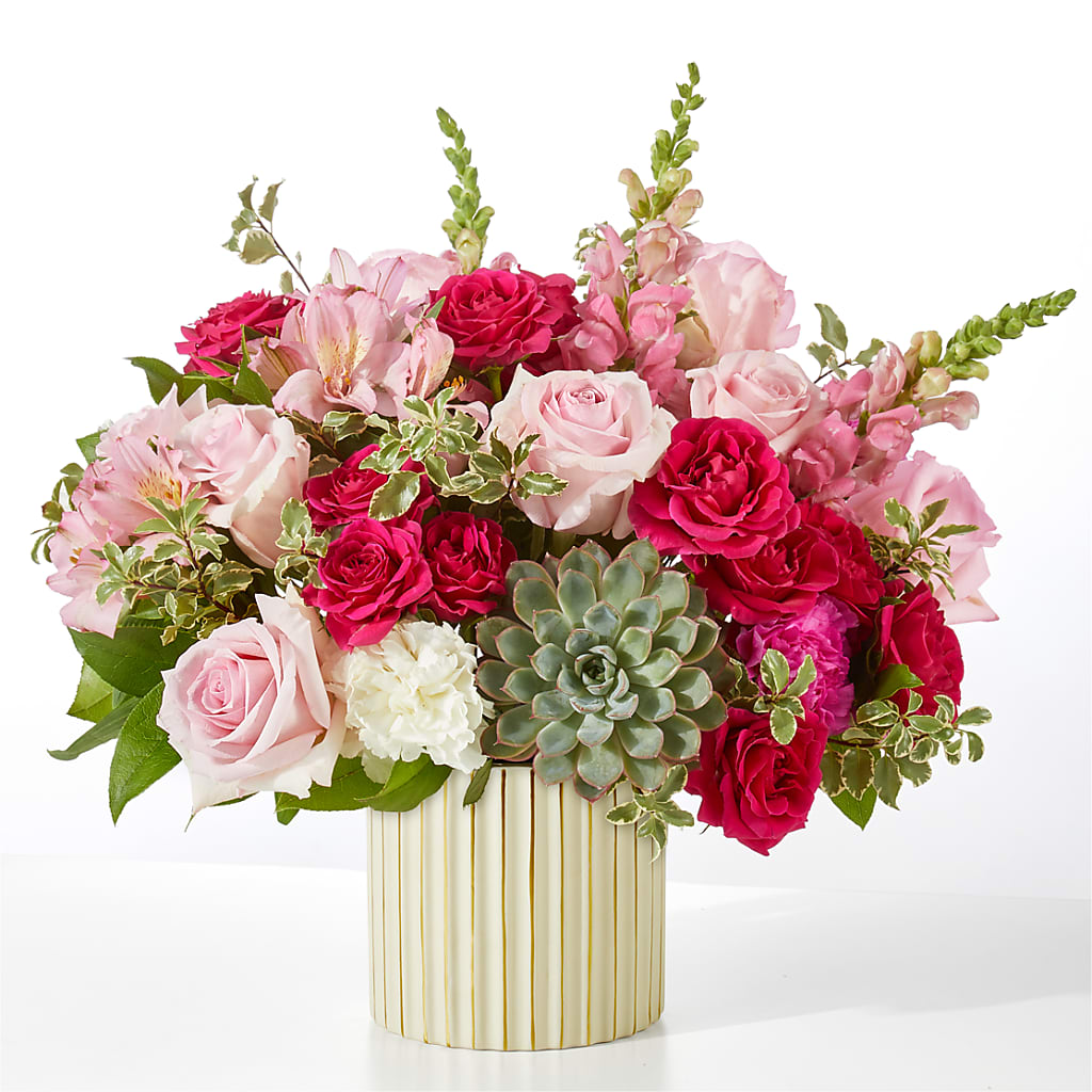Magenta Musings Bouquet – Bella Fleur Sweets And Gifts Inc, Aurora IL