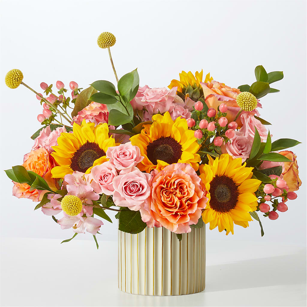 Sun's Out Bouquet – Bella Fleur Sweets And Gifts Inc, Aurora IL