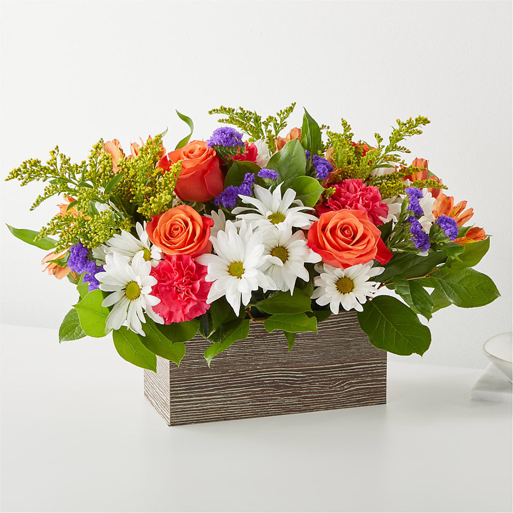 Oopsie Daisy Box Bouquet – Bella Fleur Sweets And Gifts Inc, Aurora IL