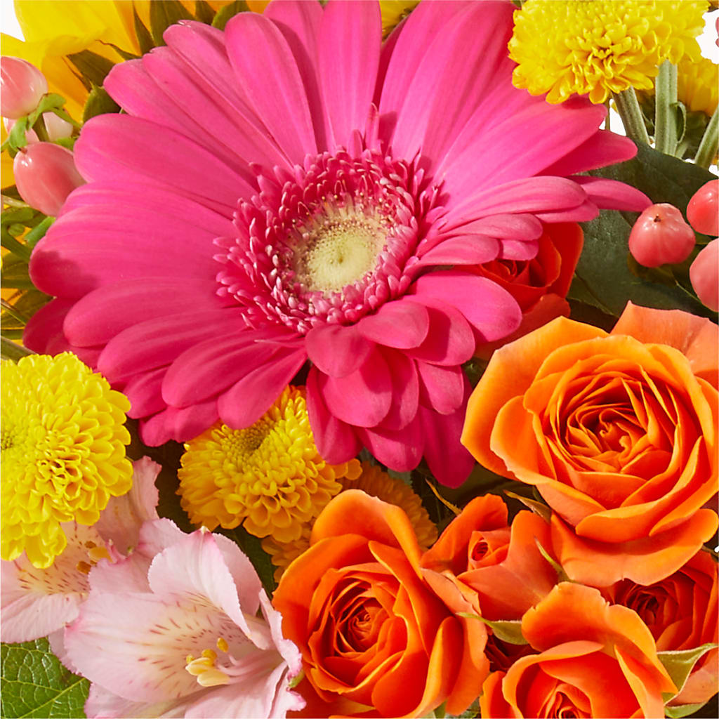 Florist Original Mixed Bouquet – Bella Fleur Sweets And Gifts Inc, Aurora IL