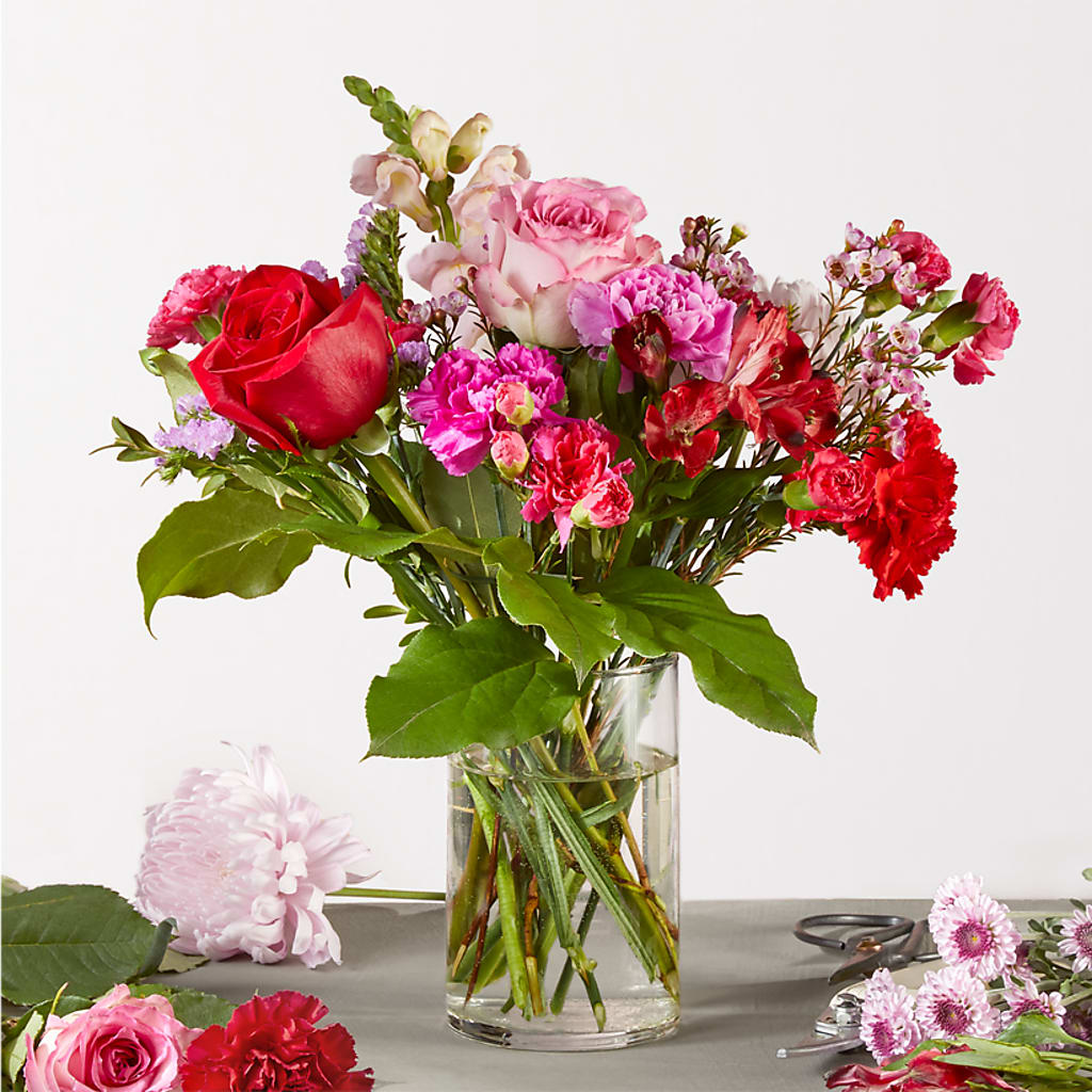 Regal Jewel – A Florist Original – Bella Fleur Sweets And Gifts Inc, Aurora IL