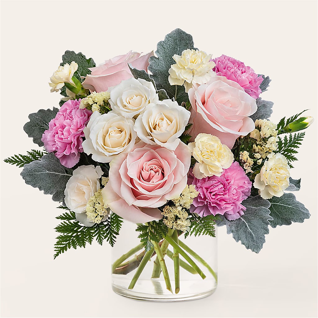 Blissful Moments Bouquet – Bella Fleur Sweets And Gifts Inc, Aurora IL