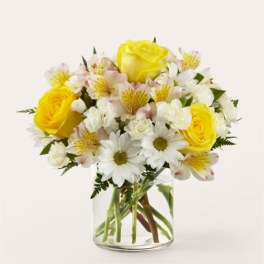 Gleeful Bouquet – Bella Fleur Sweets And Gifts Inc, Aurora IL