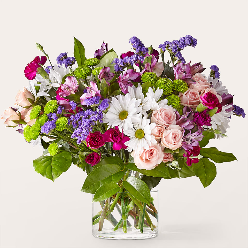 Wild Berry Bouquet – Bella Fleur Sweets And Gifts Inc, Aurora IL