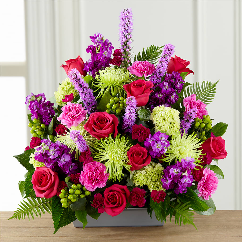 Warm Embrace Arrangement – Bella Fleur Sweets And Gifts Inc, Aurora IL
