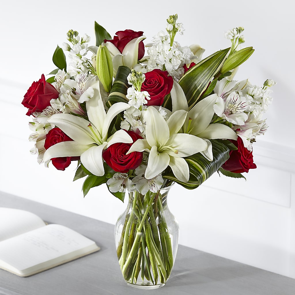 Loving Respect Bouquet – Bella Fleur Sweets And Gifts Inc, Aurora IL