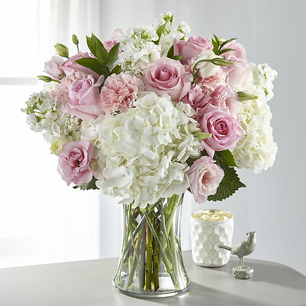 Guiding Grace Bouquet – Bella Fleur Sweets And Gifts Inc, Aurora IL