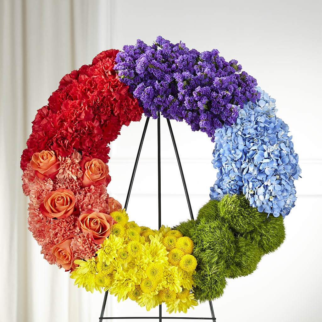 Circle of Love Wreath – Bella Fleur Sweets And Gifts Inc, Aurora IL