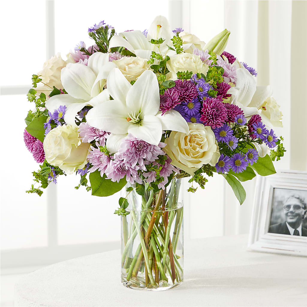 Wishing Peace Bouquet – Bella Fleur Sweets And Gifts Inc, Aurora IL