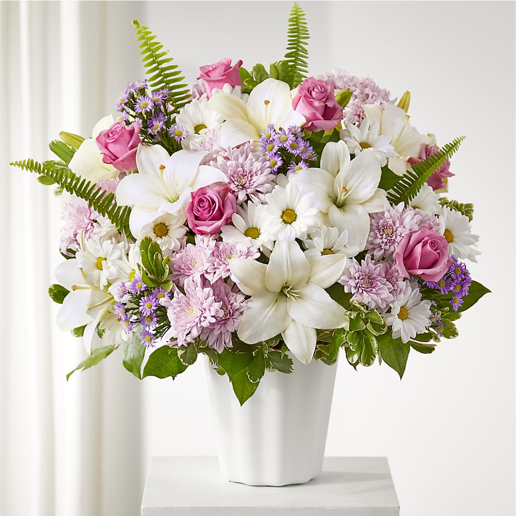 Warmest Thoughts Tabletop Basket – Bella Fleur Sweets And Gifts Inc, Aurora IL