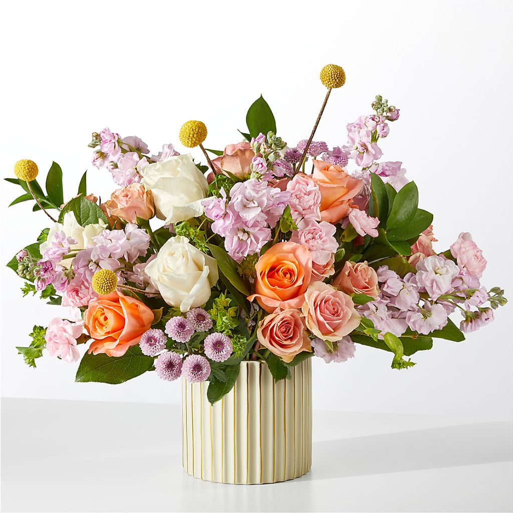 French Market Bouquet with Ivory Vase – Bella Fleur Sweets And Gifts Inc, Aurora IL