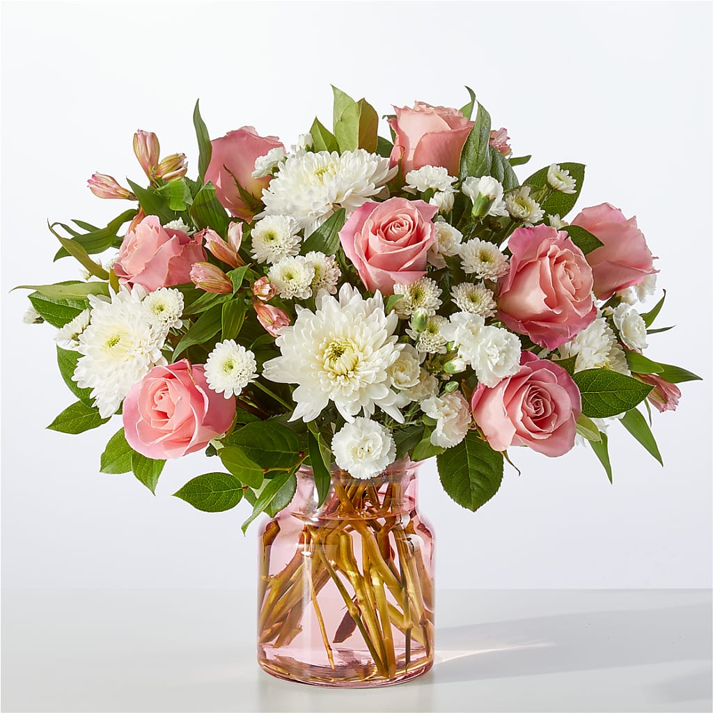 Infatuated Bouquet – Bella Fleur Sweets And Gifts Inc, Aurora IL