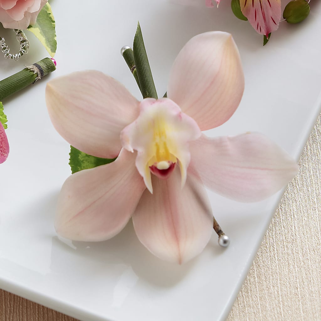 Pink Cymbidium Boutonniere – Bella Fleur Sweets And Gifts Inc, Aurora IL