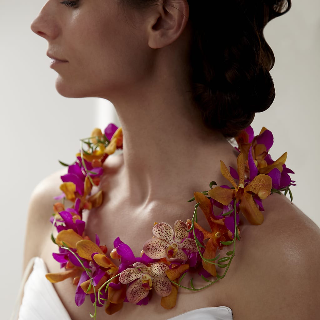 My Sweet Love Floral Necklace – Bella Fleur Sweets And Gifts Inc, Aurora IL
