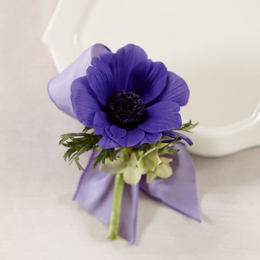 Purple Passion Boutonniere – Bella Fleur Sweets And Gifts Inc, Aurora IL