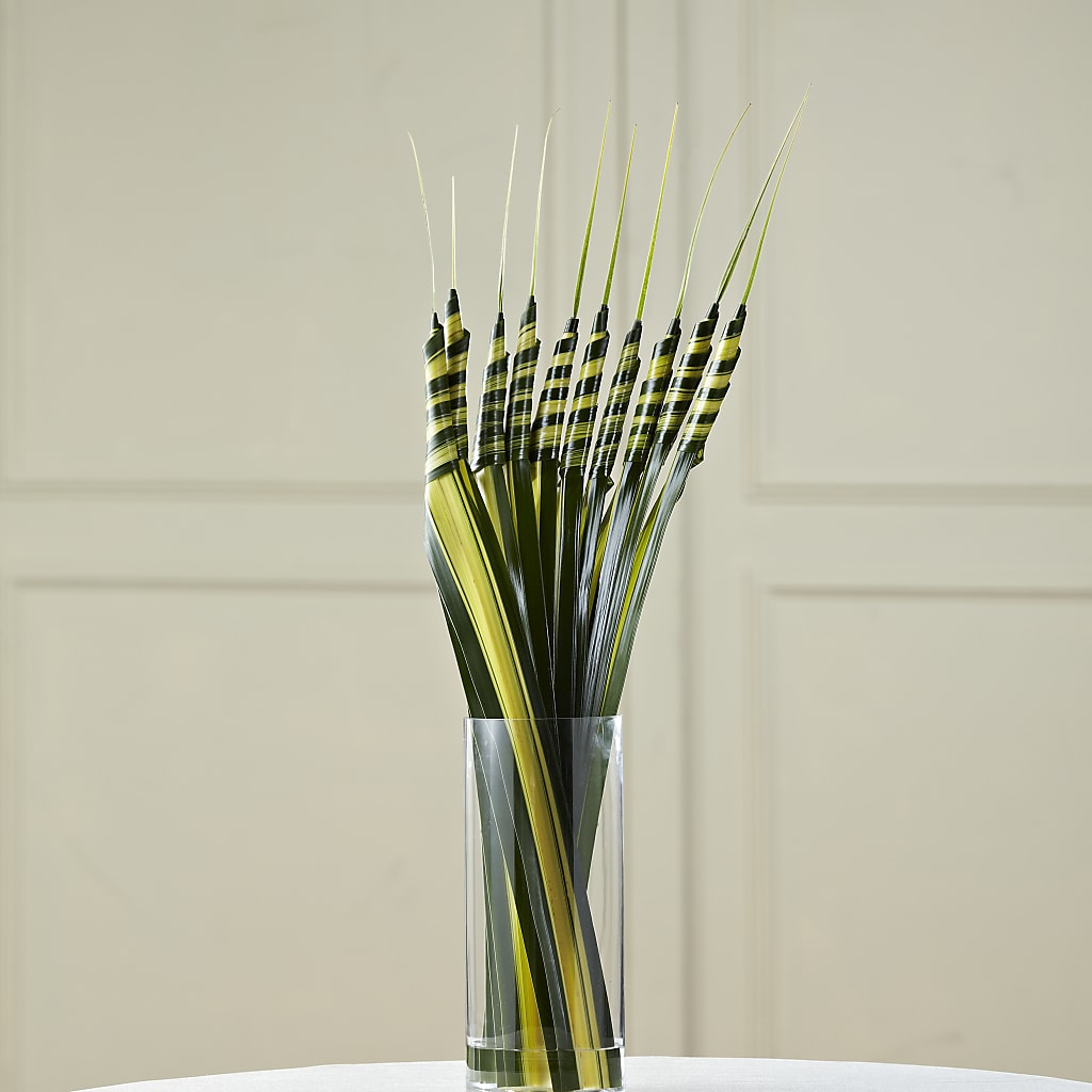 Twisted Hala Bouquet – Bella Fleur Sweets And Gifts Inc, Aurora IL
