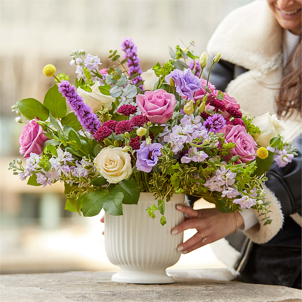 Work of Art Bouquet –  Bella Fleur Sweets And Gifts Inc, Aurora IL