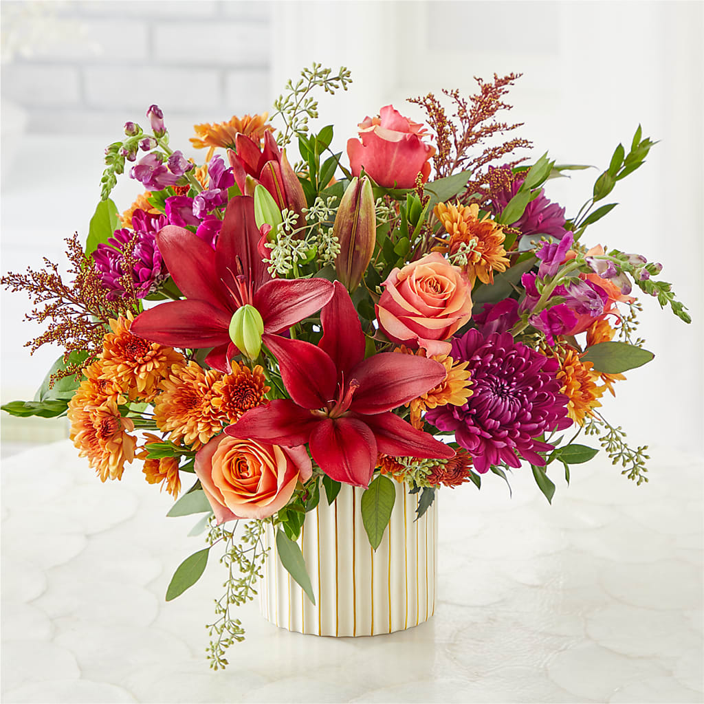 Burgundy Landscape Bouquet –  Bella Fleur Sweets And Gifts Inc, Aurora IL