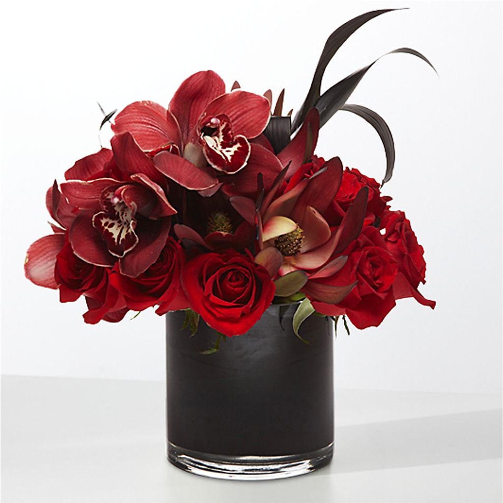 The Eclipse –  Bella Fleur Sweets And Gifts Inc, Aurora IL