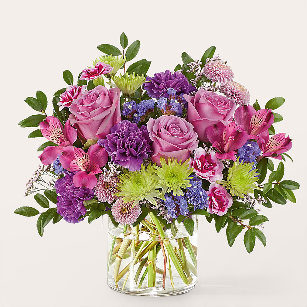 Glass Half Full Bouquet –  Bella Fleur Sweets And Gifts Inc, Aurora IL