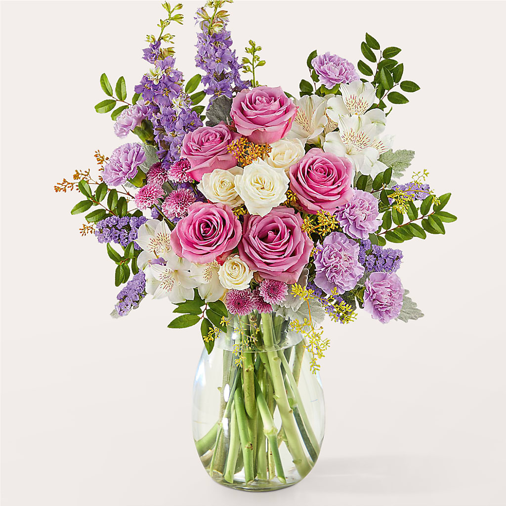 Lucky Me Bouquet –  Bella Fleur Sweets And Gifts Inc, Aurora IL