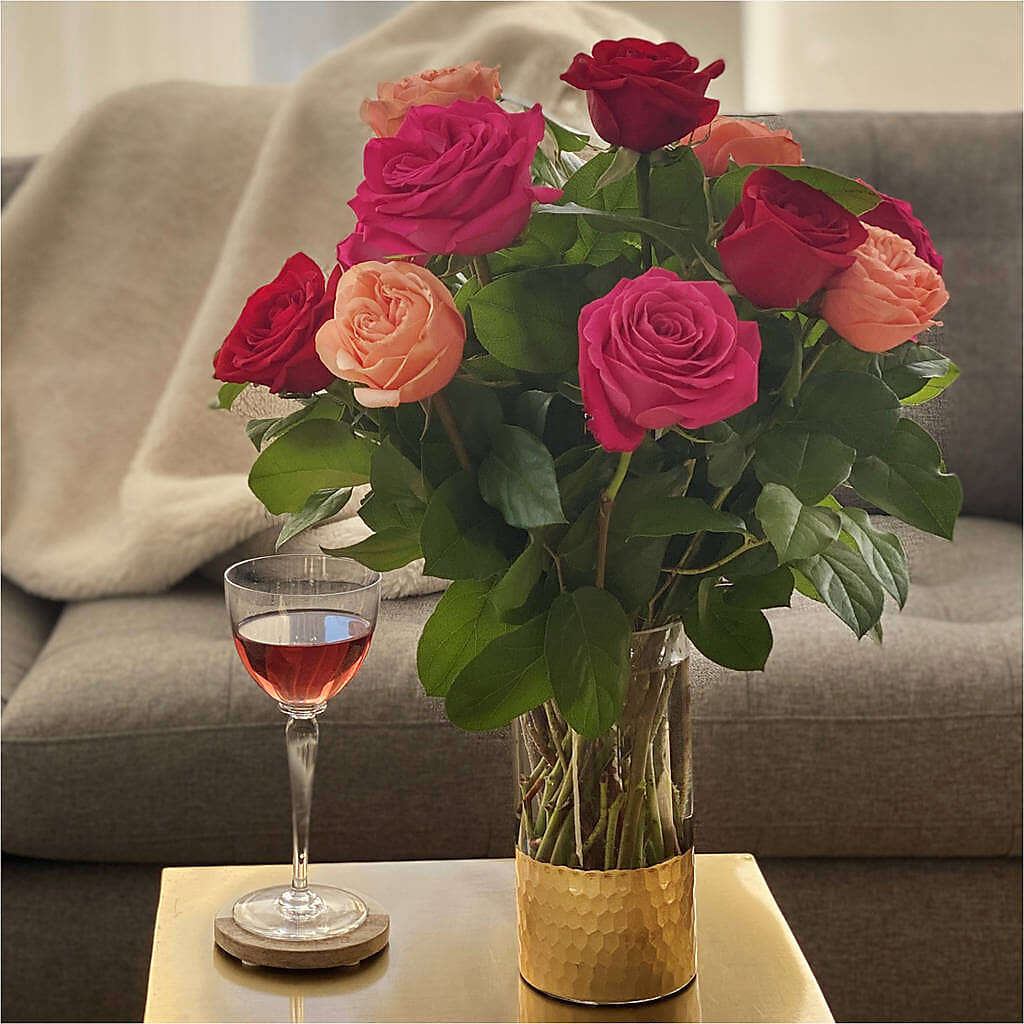 Ever After Rose Bouquet –  Bella Fleur Sweets And Gifts Inc, Aurora IL