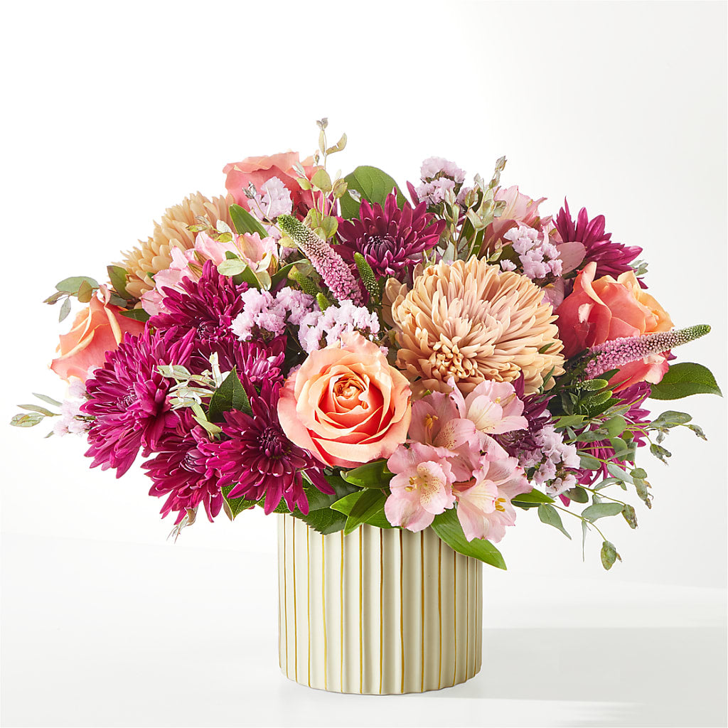 Berry Cobbler Bouquet with Ivory Vase –  Bella Fleur Sweets And Gifts Inc, Aurora IL