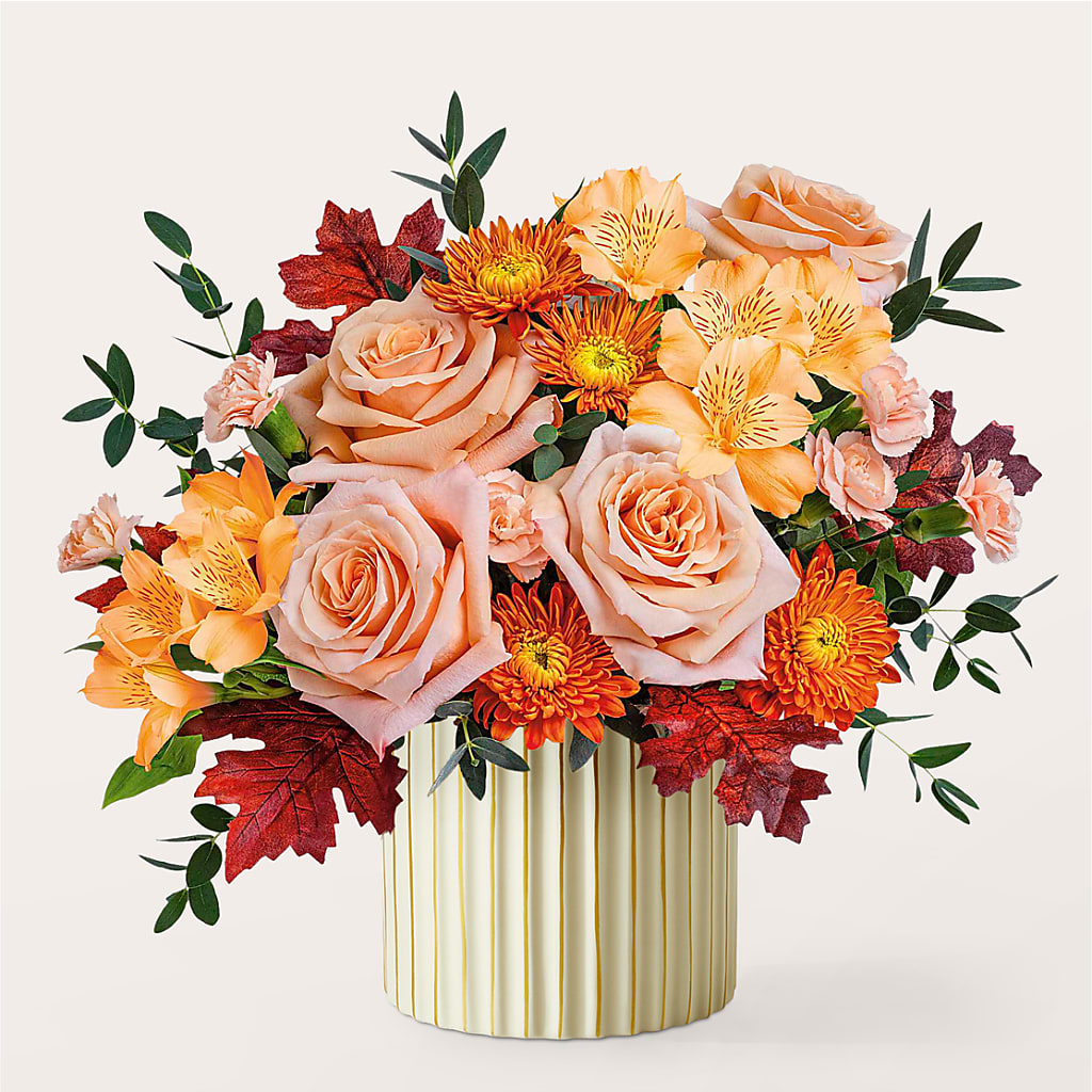 Spiced Latte Bouquet with Ivory Vase –  Bella Fleur Sweets And Gifts Inc, Aurora IL