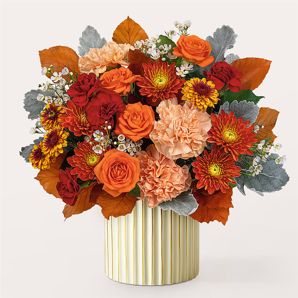 Merlot Bouquet with Ivory Vase –  Bella Fleur Sweets And Gifts Inc, Aurora IL