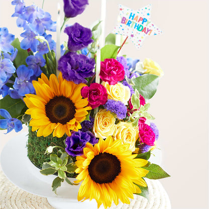 Star of the Day Floral Cake –  Bella Fleur Sweets And Gifts Inc, Aurora IL