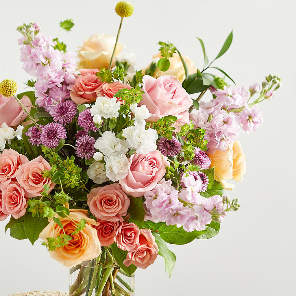 Perfect Contentment Bouquet –  Bella Fleur Sweets And Gifts Inc, Aurora IL