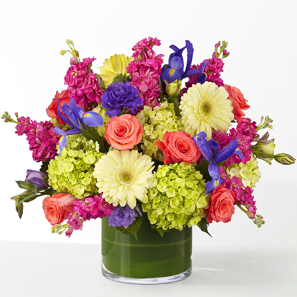The Couture –  Bella Fleur Sweets And Gifts Inc, Aurora IL