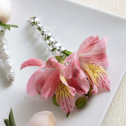 Pink Peruvian Lily Boutonniere –  Bella Fleur Sweets And Gifts Inc, Aurora IL