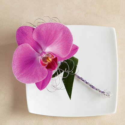 Glorious Boutonniere –  Bella Fleur Sweets And Gifts Inc, Aurora IL